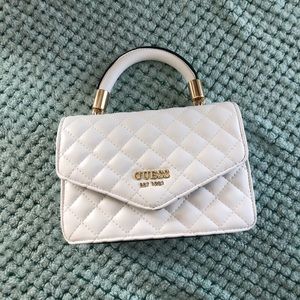 GUESS mini bag!!!!